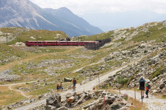 De wandeling van station Bernina-Hospiz naar Alp Grüm